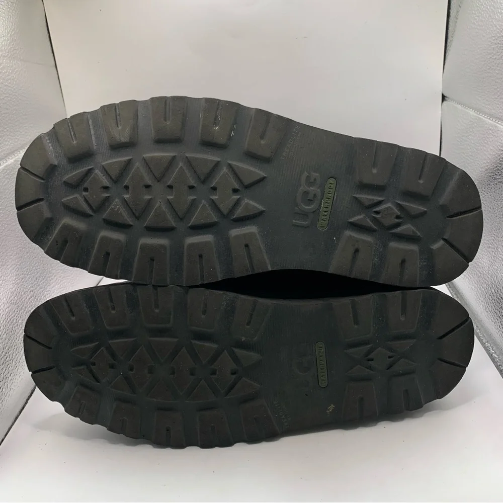 UGG Men's Seton Waterproof Chukka Boot Size12 GUC per owned black leather winter